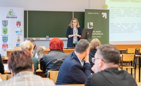 Participants of the Policy Lab gathered in the workshop room in Lodz